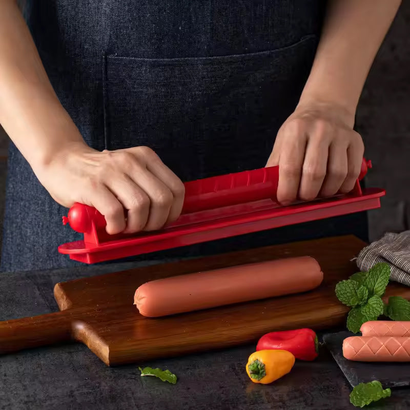 Cross - Groove Sausage & Hot Dog Slicer: Precision Mesh, Ideal Kitchen Accessory.